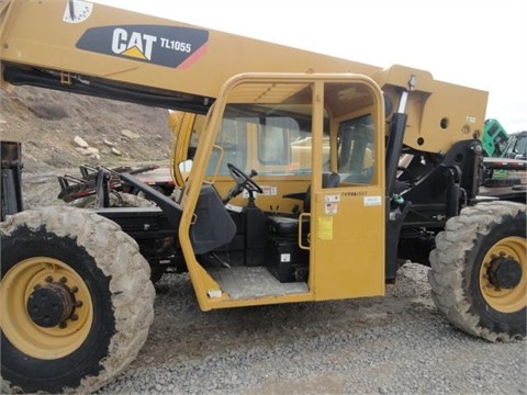 MONTACARGAS CATERPILLAR TL1055 en venta, usada Ref.: 1391025663397792 No. 2