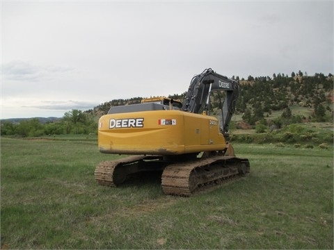  Deere 240D seminueva Ref.: 1391044455781319 No. 4