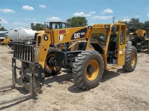 Manipulador Telescopico Caterpillar TL642