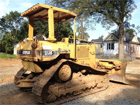 Caterpillar D5M de medio uso en venta Ref.: 1391624615258629 No. 3