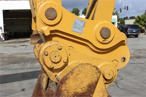  Caterpillar 321C de segunda mano en venta Ref.: 1391640686217138 No. 4