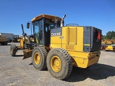  Deere 670 de segunda mano en venta Ref.: 1391706713498160 No. 3