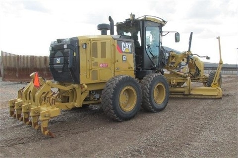 Caterpillar 140M2 AWD de segunda mano en venta Ref.: 1391802632279175 No. 2