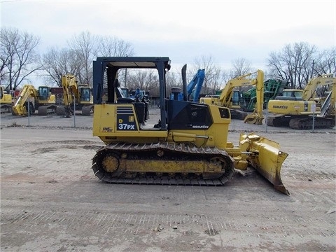 Dozers/tracks Komatsu D37P