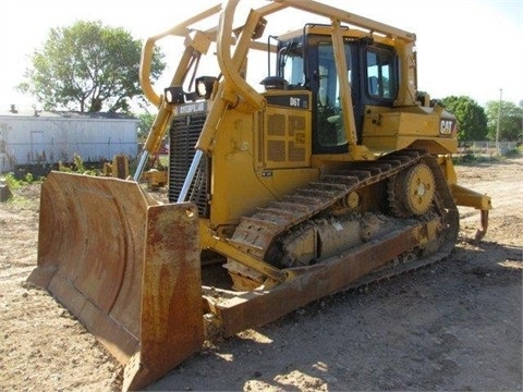 Dozers/tracks Caterpillar D6T