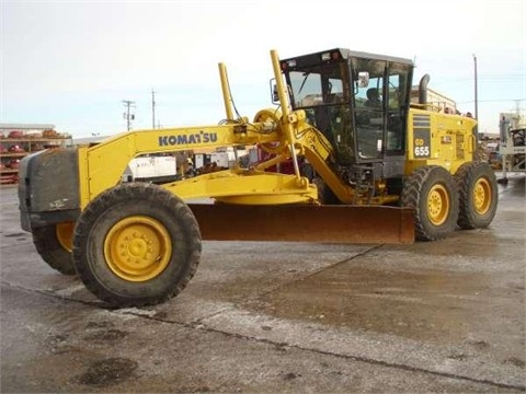 Motoconformadoras Komatsu GD655