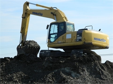  Komatsu PC200 seminueva en venta Ref.: 1392316436725489 No. 2