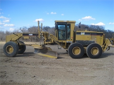  Caterpillar 140H de segunda mano en venta Ref.: 1392397795051625 No. 3