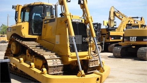 Dozers/tracks Caterpillar D8T