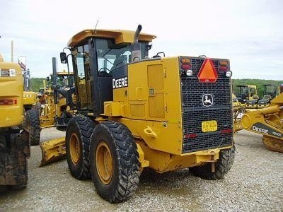  Deere 670D seminueva Ref.: 1392740463336780 No. 4