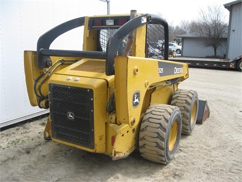 DEERE 325 de bajo costo Ref.: 1392761252791279 No. 2