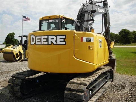 Hydraulic Excavator Deere 135D