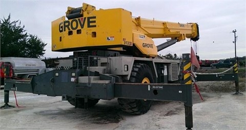 GRUAS GROVE RT9130E en venta, usada Ref.: 1392943895284820 No. 3