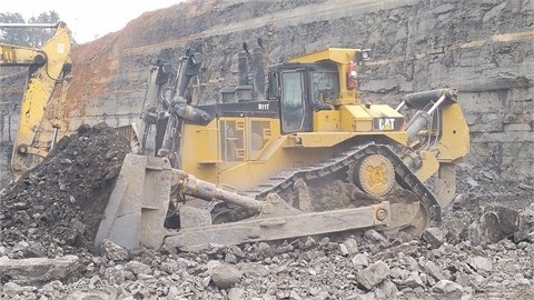 Dozers/tracks Caterpillar D11T