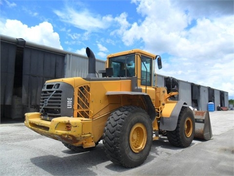  Volvo L110E usada a la venta Ref.: 1393375807353635 No. 2