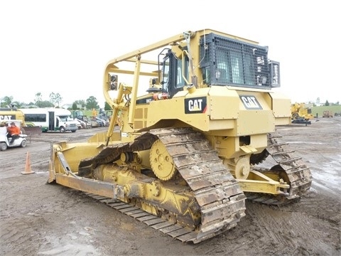 CATERPILLAR D6T  en venta, usada Ref.: 1393535414611664 No. 2