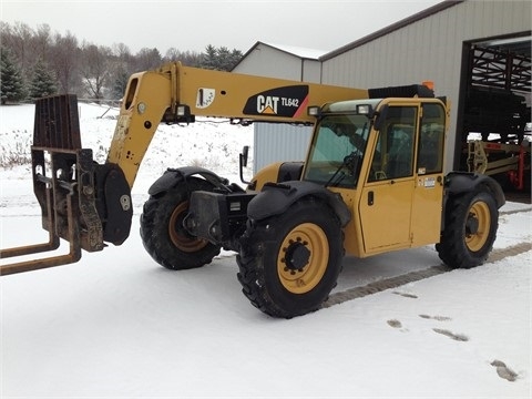 Telehandler Caterpillar TL642