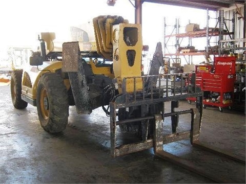  Caterpillar TL1055 seminueva en venta Ref.: 1393957722845296 No. 2