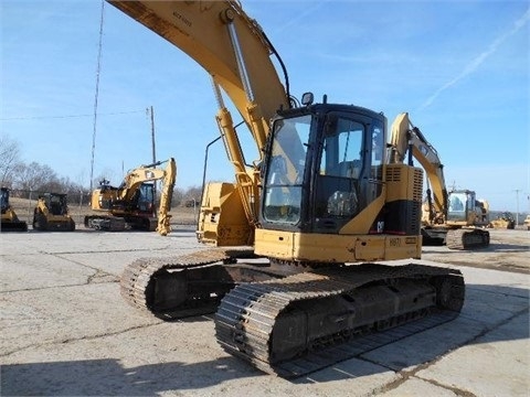  Caterpillar 321C de medio uso en venta Ref.: 1394416118615344 No. 3