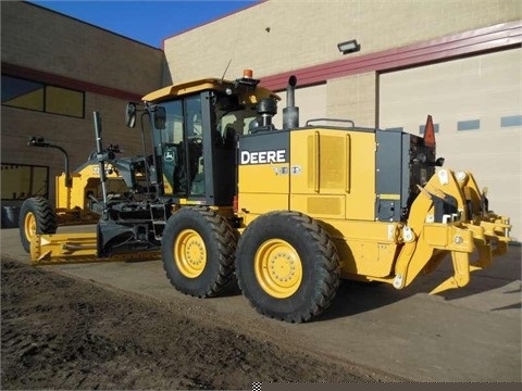 DEERE 770 de segunda mano Ref.: 1394504822176821 No. 4