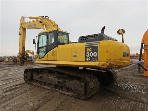  Komatsu PC300 L importada en buenas condiciones Ref.: 1394508400361206 No. 4