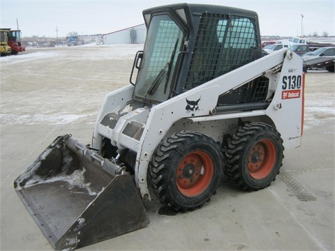 Minicargadores Bobcat S130