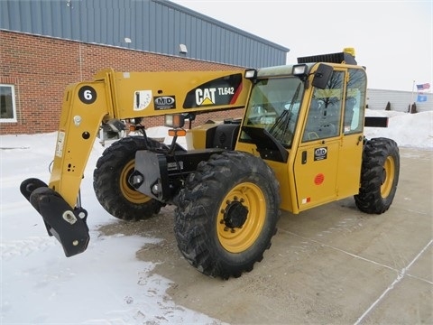  Caterpillar TL642 seminueva en venta Ref.: 1395862584625727 No. 3