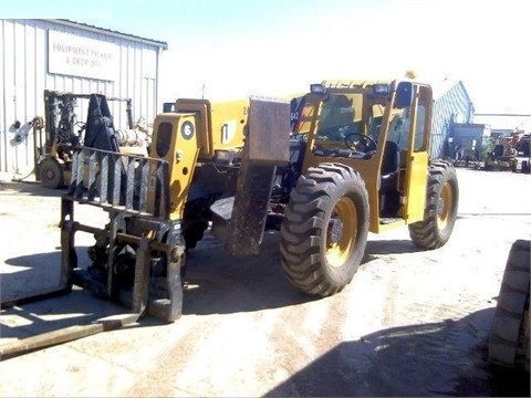 Telehandler Caterpillar TL642