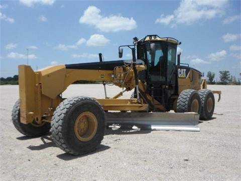 Motoconformadoras Caterpillar 14M