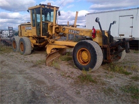  Deere 772CH usada a la venta Ref.: 1396734803961944 No. 2