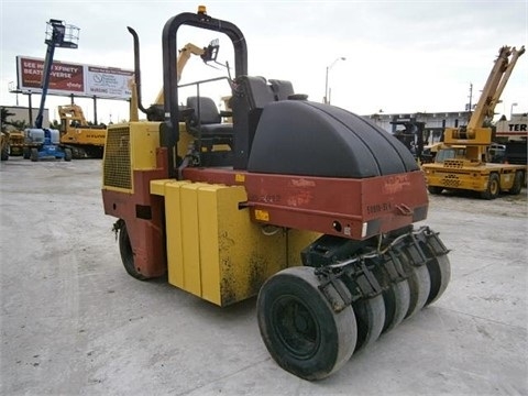 Compactadora Con Llantas Dynapac CP142