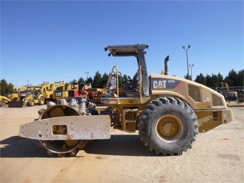 Compactadoras Suelos Y Rellenos Caterpillar CP56