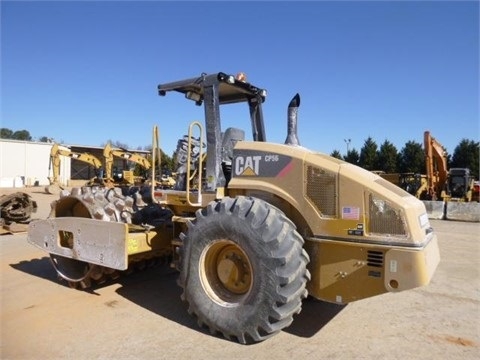  Caterpillar CP56 en buenas condiciones Ref.: 1397590105544902 No. 2