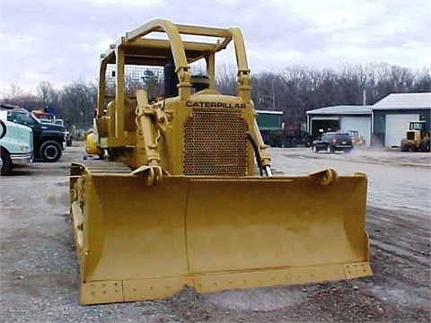 Dozers/tracks Caterpillar D6C