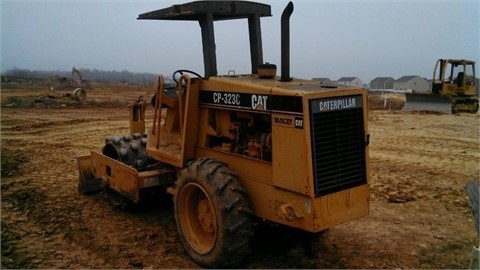  Caterpillar CP-323 importada a bajo costo Ref.: 1398180000611007 No. 3