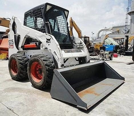  Bobcat S175 usada a la venta Ref.: 1398180302915153 No. 2