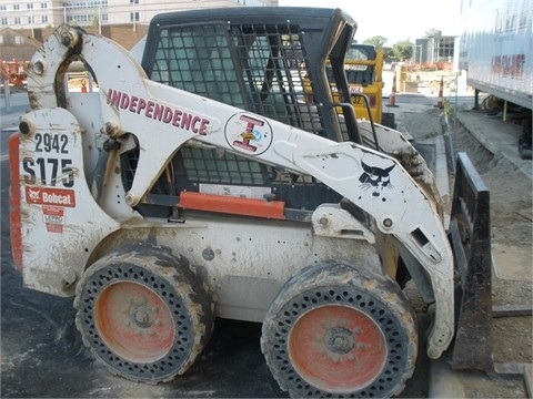 Minicargadores Bobcat S175