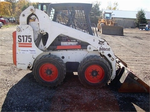  Bobcat S175 de importacion a la venta Ref.: 1398191292182828 No. 4