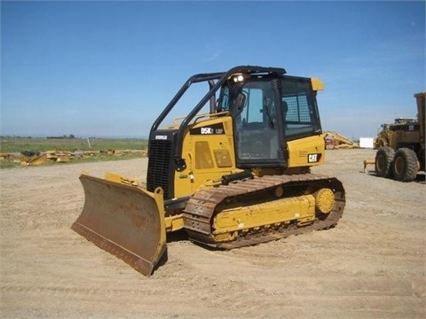 Dozers/tracks Caterpillar D5K