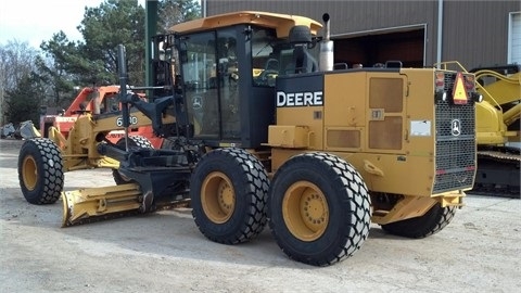 DEERE 670D seminueva en venta Ref.: 1398306245796831 No. 3