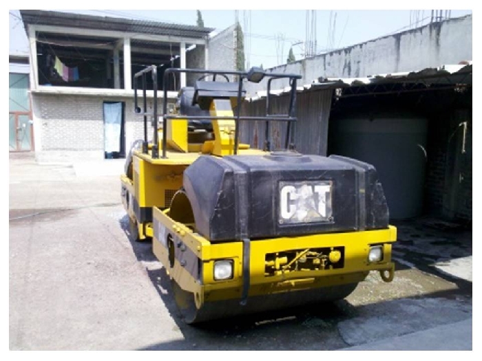 COMPACTADOR MARCA CATERPILLAR, DETALLES MINIMOS EN CARROCERIA Ref.: 1398358100999857 No. 2