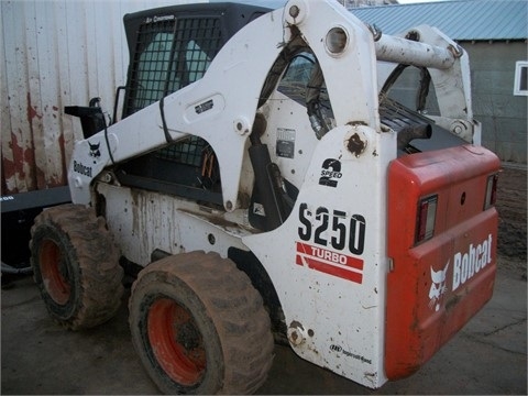  Bobcat S250 en venta Ref.: 1398359748758199 No. 2