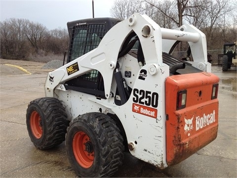  Bobcat S250 usada a buen precio Ref.: 1398363776540334 No. 3