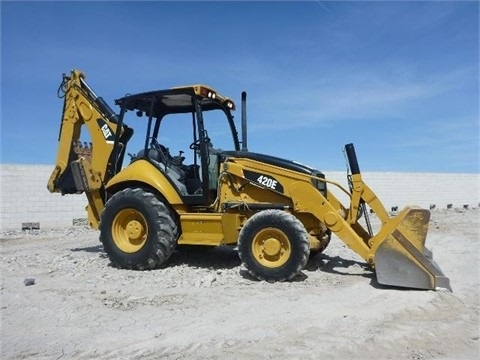  CATERPILLAR 420E en buenas condiciones Ref.: 1398444529327930 No. 3