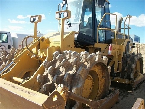  Caterpillar 825G en buenas condiciones Ref.: 1398448131455308 No. 3