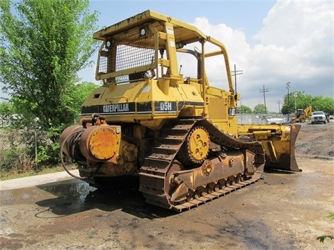 Dozers/tracks Caterpillar D5H