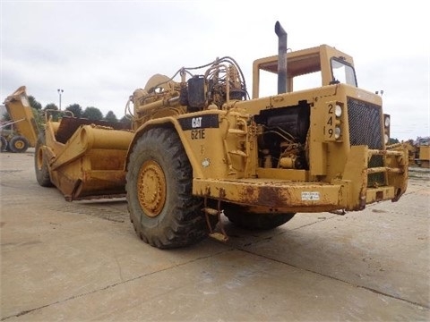 Screpers Caterpillar 621E