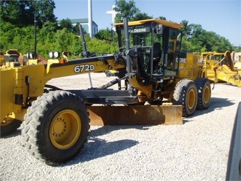  DEERE 672D importada en buenas condiciones Ref.: 1398802293504903 No. 3