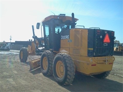  Deere 670 en venta Ref.: 1398802703353180 No. 2