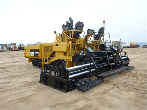 Pavers Caterpillar AP-1055D